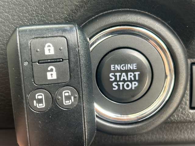スズキ ワゴンＲ スマイル HYBRID S 沖縄県 2022(令4)年 1.5万km シフォンアイボリーメタリック 両側パワースライド　/前後コーナーセンサー　/エンジンスタートボタン　/衝突軽減システム　/パワーステアリング　/パワーウィンドウ　/アイドリングストップ　/スマートキー　/Ｂｌｕｅｔｏｏｔｈ　/横滑り防止装置