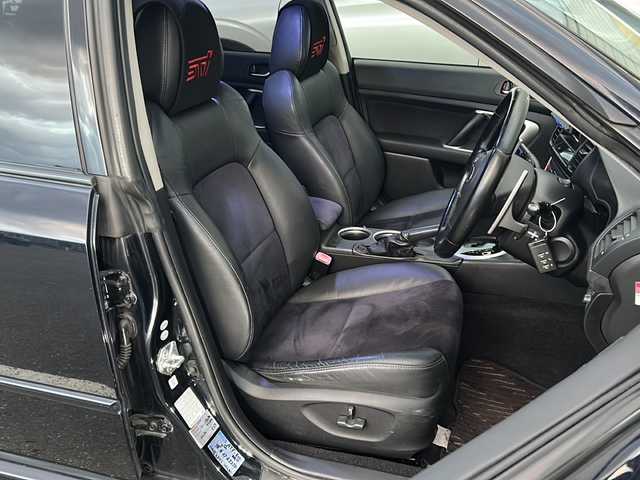 スバル レガシィ ツーリングワゴン 2．5i アーバンセレクション 秋田県 2008(平20)年 18.7万km ミッドナイトブルーパール ・４ＷＤ/・プッシュスタート/・スマートキー/・ＥＴＣ/・ＭＴモード付ＡＴ/・ドライブレコーダー/・黒ハーフ革シート/・前席パワーシート/・ＨＩＤ/・Ｒｅｇｕ．９２－Ｚマフラー/・フォグライト黄色/・17インチアルミホイール