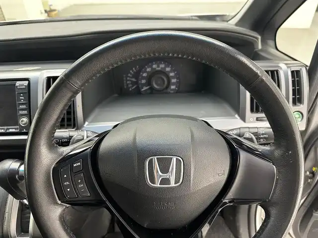 ホンダ ステップワゴン スパーダ Z 兵庫県 2010(平22)年 7.7万km スーパープラチナメタリック 純正HDDナビ(CD/ワンセグ)/フリップダウンモニター/両側パワースライドドア/純正16インチアルミホイール/バックカメラ/オートライト/スマートキー/スペアキー/パドルシフト/ETC