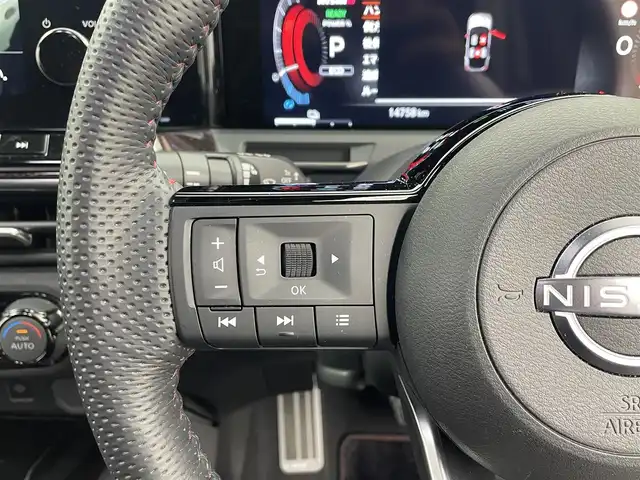 日産 オーラ ニスモ チューンド e－パワー 4WD 熊本県 2024(令6)年 1.5万km グレー 禁煙車　/ワンオーナー　/BOSEサウンド/純正ナビ　/HDMI/アラウンドビューモニター/純正前方ドライブレコーダー　/ビルトインＥＴＣ２．０　/プロパイロット/レーダークルーズコントロール　/衝突軽減ブレーキ/レーンキープアシスト/横滑り防止/前後クリアランスソナー　/プロパイロット　/置くだけ充電　/前席シートヒーター/ステアリングヒーター/ブラインドスポットモニター/電動パーキング/ブレーキホールド/オートホールド/前後クリアランスソナー/純正フロアマット/純正17インチAW/オートライト/オートマチックハイビーム/LEDヘッドライト/フォグランプ/スマートキー/プッシュスタート/スペアキー1本/保証書/取扱説明書