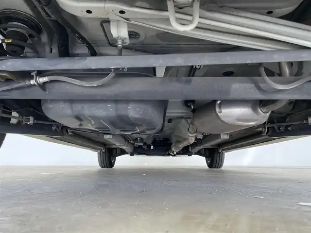 スズキ ワゴンＲ スティングレー X 大分県 2016(平28)年 8.1万km クリスタルホワイトP 社外ナビ【MDV-S708】/Bluetooth/フルセグTV/衝突軽減ブレーキ/アイドリングストップ/スマートキー/オートライト/運転席シートヒーター/純正フロアマット/純正14インチアルミホイール/ドアバイザー/横滑り防止システム/パワーウィンドウ/パワーステアリング