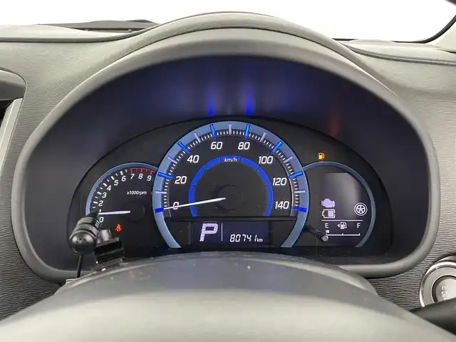 スズキ ワゴンＲ スティングレー X 大分県 2016(平28)年 8.1万km クリスタルホワイトP 社外ナビ【MDV-S708】/Bluetooth/フルセグTV/衝突軽減ブレーキ/アイドリングストップ/スマートキー/オートライト/運転席シートヒーター/純正フロアマット/純正14インチアルミホイール/ドアバイザー/横滑り防止システム/パワーウィンドウ/パワーステアリング