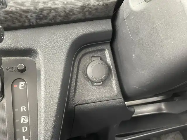 スズキ ワゴンＲ スティングレー X 大分県 2016(平28)年 8.1万km クリスタルホワイトP 社外ナビ【MDV-S708】/Bluetooth/フルセグTV/衝突軽減ブレーキ/アイドリングストップ/スマートキー/オートライト/運転席シートヒーター/純正フロアマット/純正14インチアルミホイール/ドアバイザー/横滑り防止システム/パワーウィンドウ/パワーステアリング