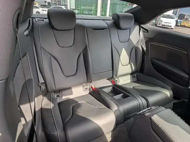 アウディ Ｓ５ 福井県 2017(平29)年 9万km ミトスブラックメタリック ４WD/純正HDDナビ/AM/FM/フルセグ/BT/CD/DVD/バックカメラ/クルーズコントロール/前後コーナーセンサー/衝突被害軽減システム/レーンキープアシスト/横滑り防止装置/盗難防止装置/ビルトインETC/本革シート/前席パワーシート/シートメモリー/前席シートヒーター/オートホールド/パドルシフト/純正19インチAW/キセノンヘッドライト/Fフォグ/スマートキー