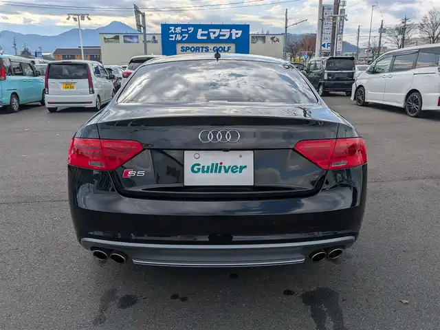 アウディ Ｓ５ 福井県 2017(平29)年 9万km ミトスブラックメタリック ４WD/純正HDDナビ/AM/FM/フルセグ/BT/CD/DVD/バックカメラ/クルーズコントロール/前後コーナーセンサー/衝突被害軽減システム/レーンキープアシスト/横滑り防止装置/盗難防止装置/ビルトインETC/本革シート/前席パワーシート/シートメモリー/前席シートヒーター/オートホールド/パドルシフト/純正19インチAW/キセノンヘッドライト/Fフォグ/スマートキー