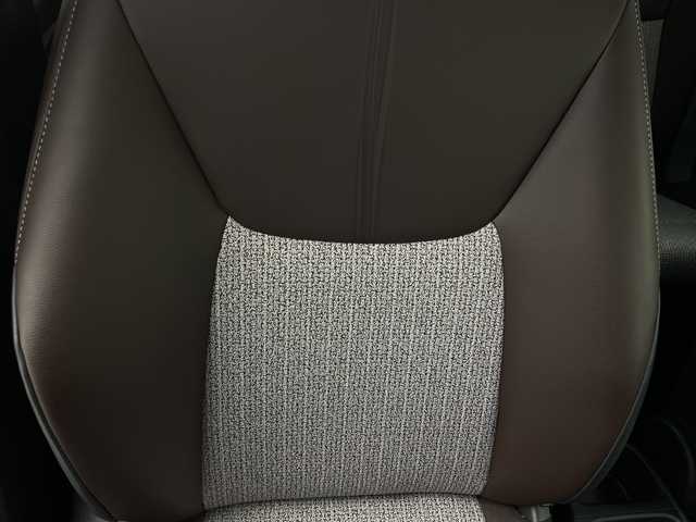 トヨタ ヤリスクロス ハイブリッド Z 新潟県 2021(令3)年 2.4万km グレイッシュブルー 4WD/トヨタセーフティセンス/純正ナビ/Bluetooth/バックカメラ/パワーバックドア/レーダークルーズコントロール/LEDオートライト/オートハイビーム/フォグランプ/ハーフレザーシート/パワーシート/シートヒーター/純正18インチアルミホイール/レーントレーシングアラート/ステアリングリモコン/電格ミラー/ウィンカーミラー/スマートキー/ビルトインETC