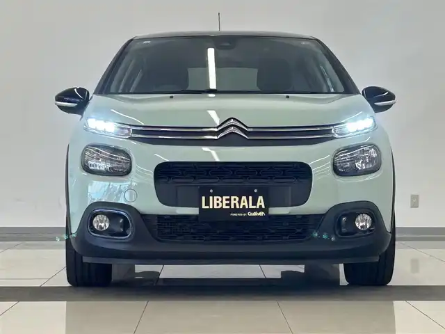 シトロエン Ｃ３ シャイン 岡山県 2020(令2)年 3.3万km アーモンドグリーン 純正ナビ/AndroidAuto/AppleCarPlay/ミラーリング/メモリナビ/フルセグTV/フロントドラレコ/LEDインテリージェントライト/バックカメラ/リアパーキングセンサー/BSA/トランクコントロール/アクティブセーフティブレーキ/疲労検知システム/LKA/クルーズコントロール