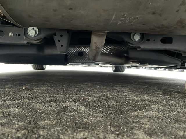 トヨタ プリウス S 静岡県 2016(平28)年 7.9万km アティチュードブラックマイカ /ディスプレイオーディオ//Bluetooth//バックカメラ//モデリスタエアロ//ローダウン//社外18インチAW//セーフティセンス//オートハイビーム//スマートキー//LEDヘッドライト//ETC