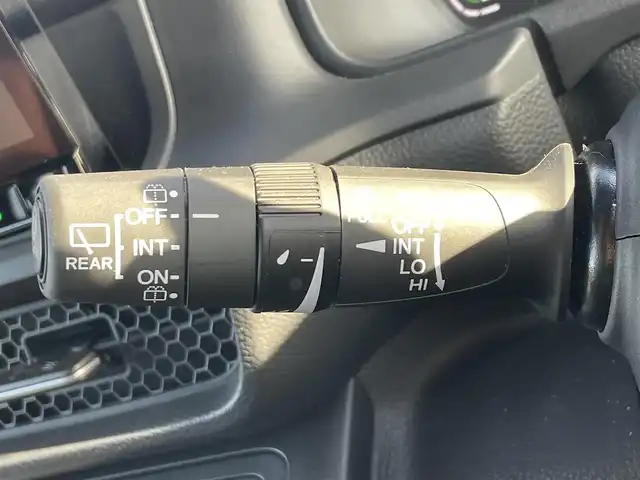 ホンダ ステップワゴン スパーダ eHEV 滋賀県 2024(令6)年 0.5万km プラチナホワイトパール ホンダセンシング/・衝突軽減ブレーキ/・誤発信抑制機能/・車線逸脱警報/・標識認識システム/・先行車発信通知/・アダプティブクルーズコントロール/・オートマチックハイビーム/・ブラインドスポットモニター/純正メモリナビ/(・フルセグTV CD DVD Bluetooth USB)/バックカメラ/両側パワースライドドア/パワーバックドア/ハーフレザーシート/シートヒーター/2列目オットマン/電動パーキングブレーキ/オートブレーキホールド/電動格納ミラー/ウインカーミラー/純正フロアマット/ETC/スマートキー×２/LEDヘッドライト/オートライト