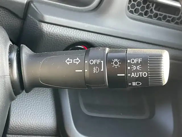 ホンダ ステップワゴン スパーダ eHEV 滋賀県 2024(令6)年 0.5万km プラチナホワイトパール ホンダセンシング/・衝突軽減ブレーキ/・誤発信抑制機能/・車線逸脱警報/・標識認識システム/・先行車発信通知/・アダプティブクルーズコントロール/・オートマチックハイビーム/・ブラインドスポットモニター/純正メモリナビ/(・フルセグTV CD DVD Bluetooth USB)/バックカメラ/両側パワースライドドア/パワーバックドア/ハーフレザーシート/シートヒーター/2列目オットマン/電動パーキングブレーキ/オートブレーキホールド/電動格納ミラー/ウインカーミラー/純正フロアマット/ETC/スマートキー×２/LEDヘッドライト/オートライト