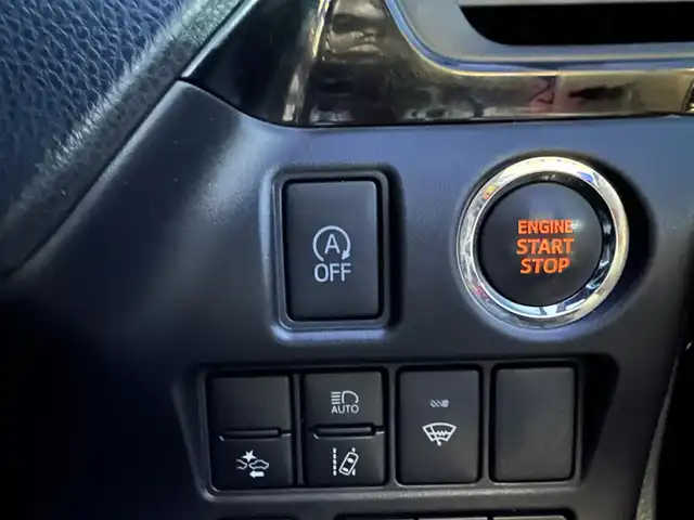 トヨタ エスクァイア Gi ブラックテーラード 道北・旭川 2016(平28)年 13万km ブラック (株)IDOMが運営する【じしゃロン旭川店】の自社ローン対象車両になります。こちらは現金ご利用時の価格です。自社ローンご希望の方は別途その旨お申付け下さい。/　/・純正ナビ(CD/DVD/BT/SD/フルセグ)/・バックカメラ/・ETC/・ドライブレコーダー/・レーダーブレーキ/・クルーズコントロール/・両側パワースライドドア/・両席シートヒーター/・電動格納ウィンカーミラー/・プッシュスタート/・スマートキー2個/・フォグランプ/・現車装着サマータイヤ 純正AW195/65R15