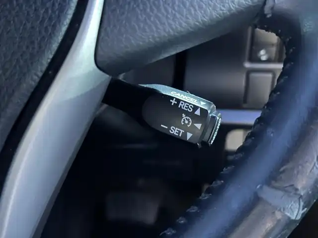 トヨタ エスクァイア Gi ブラックテーラード 道北・旭川 2016(平28)年 13万km ブラック (株)IDOMが運営する【じしゃロン旭川店】の自社ローン対象車両になります。こちらは現金ご利用時の価格です。自社ローンご希望の方は別途その旨お申付け下さい。/　/・純正ナビ(CD/DVD/BT/SD/フルセグ)/・バックカメラ/・ETC/・ドライブレコーダー/・レーダーブレーキ/・クルーズコントロール/・両側パワースライドドア/・両席シートヒーター/・電動格納ウィンカーミラー/・プッシュスタート/・スマートキー2個/・フォグランプ/・現車装着サマータイヤ 純正AW195/65R15