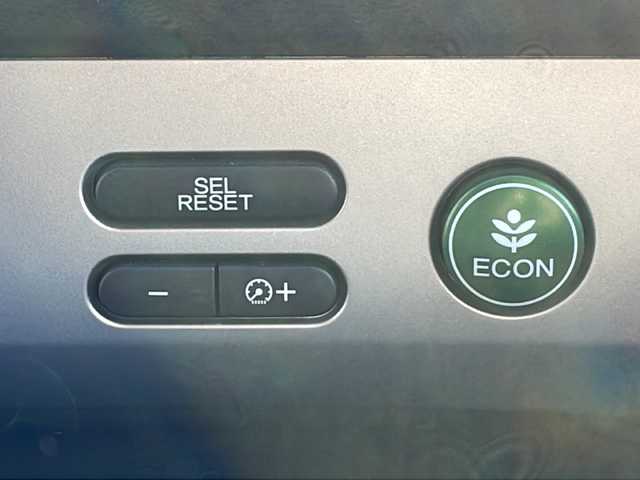 ホンダ フリード ハイブリット ジャストセレクション 長野県 2013(平25)年 5.8万km プレミアムホワイトパール ケンウッドメモリナビフルセグTV/バックカメラ/ETC/両側パワースライドドア/ハーフレザーシート/クリアランスソナー/純正15インチアルミ/横滑り防止装置/保証書