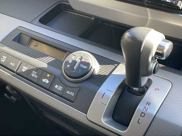 ホンダ フリード ハイブリット ジャストセレクション 長野県 2013(平25)年 5.8万km プレミアムホワイトパール ケンウッドメモリナビフルセグTV/バックカメラ/ETC/両側パワースライドドア/ハーフレザーシート/クリアランスソナー/純正15インチアルミ/横滑り防止装置/保証書