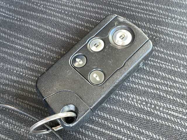 ホンダ フリード ハイブリット ジャストセレクション 長野県 2013(平25)年 5.8万km プレミアムホワイトパール ケンウッドメモリナビフルセグTV/バックカメラ/ETC/両側パワースライドドア/ハーフレザーシート/クリアランスソナー/純正15インチアルミ/横滑り防止装置/保証書