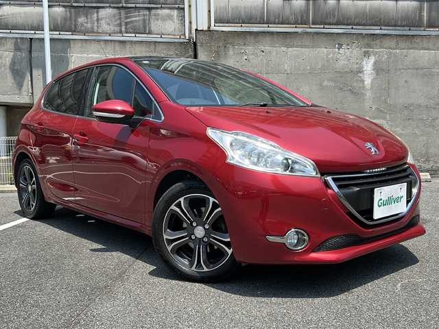 プジョー ２０８ シエロ 愛知県 2014(平26)年 5.4万km 赤 スカイルーフ/ECLIPSE製メモリーナビゲーション/フルセグTV・AM・FM・Bluetooth・AUX・CD・DVD/バックカメラ/ハーフレザーシート（黒）/前方ドライブレコーダー/本革巻きステアリング/クルーズコントロール/コーナーセンサー/ETC/オートライト/パドルシフト/フォグランプ/アームレスト/電動格納ミラー/ISOFIX/取扱説明書/点検整備記録簿あり(H27/H28/H29/R1/R3/R5)/保証書/スペアキー