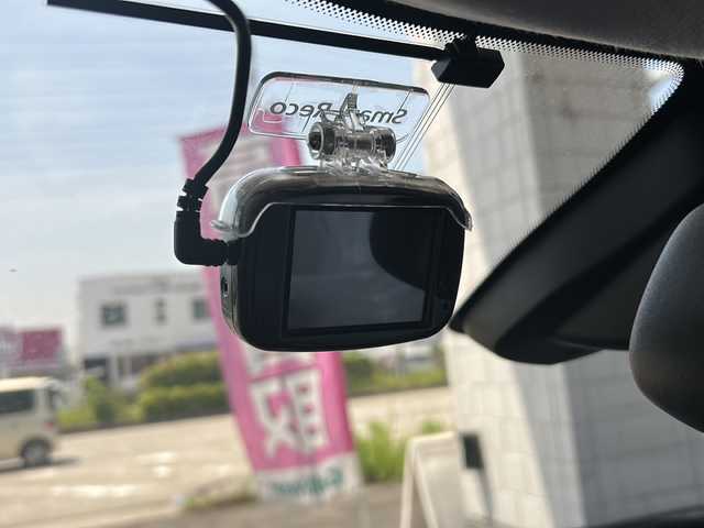 プジョー ２０８ シエロ 愛知県 2014(平26)年 5.4万km 赤 スカイルーフ/ECLIPSE製メモリーナビゲーション/フルセグTV・AM・FM・Bluetooth・AUX・CD・DVD/バックカメラ/ハーフレザーシート（黒）/前方ドライブレコーダー/本革巻きステアリング/クルーズコントロール/コーナーセンサー/ETC/オートライト/パドルシフト/フォグランプ/アームレスト/電動格納ミラー/ISOFIX/取扱説明書/点検整備記録簿あり(H27/H28/H29/R1/R3/R5)/保証書/スペアキー
