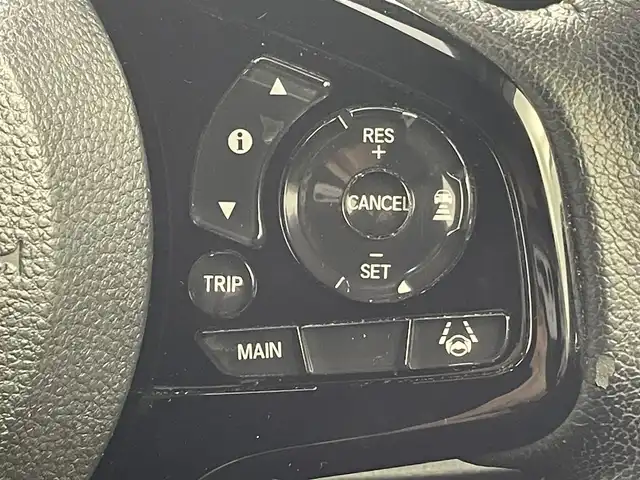 ホンダ Ｎ ＯＮＥ プレミアム ツアラー 群馬県 2020(令2)年 4.7万km ミッドナイトブルービームM 衝突軽減　純正７型ナビ　バックカメラ　クルーズコントロール　ハーフレザーシート　前席シートヒーター　純正１５インチアルミホイール　ＡＢＳ　横滑り防止装置　ＬＥＤオートヘッドライト　ＥＴＣ　禁煙車