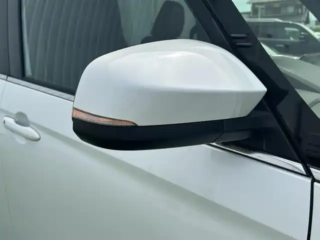 トヨタ ヴォクシー S－Z 香川県 2024(令6)年 1.4万km ホワイトパールクリスタルシャイン トヨタセーフティーセンス/・プリクラッシュ/・LTA/純正10.5型ナビ/バックカメラ/両側パワースライドドア/ハーフレザーシート/シートヒーター/革巻きステアリング/ステアリングリモコン/レーダークルーズ/電動パーキング/オートホールド/サンシェード/スマートキー/プッシュスタート