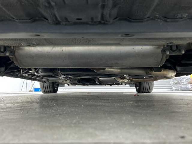 ホンダ オデッセイ アブソルート・Xホンダセンジング 三重県 2016(平28)年 7.6万km クリスタルブラックパール /社外7インチナビ//フルセグ//バックカメラ//レーダークルーズコントロール//衝突軽減ブレーキ//レーンキープアシスト//オートライト//ETC//両側パワースライドドア//アイドリングストップ//ステアリングスイッチ//スマートキー×2//フロアマット//LEDヘッドライト//純正17インチAW