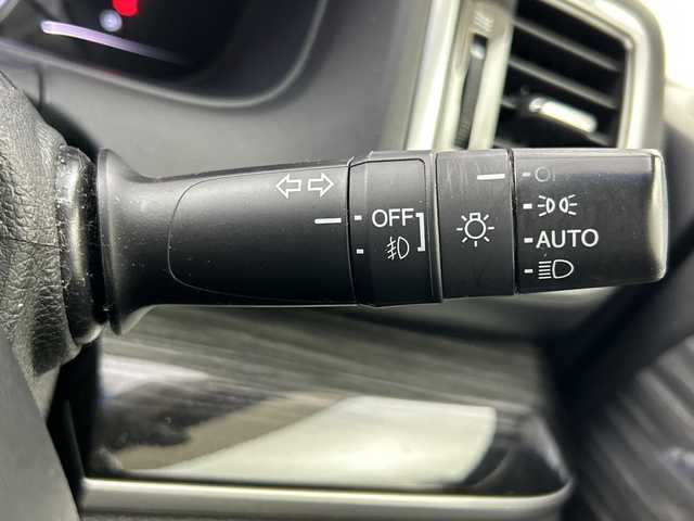 ホンダ オデッセイ アブソルート・Xホンダセンジング 三重県 2016(平28)年 7.6万km クリスタルブラックパール /社外7インチナビ//フルセグ//バックカメラ//レーダークルーズコントロール//衝突軽減ブレーキ//レーンキープアシスト//オートライト//ETC//両側パワースライドドア//アイドリングストップ//ステアリングスイッチ//スマートキー×2//フロアマット//LEDヘッドライト//純正17インチAW