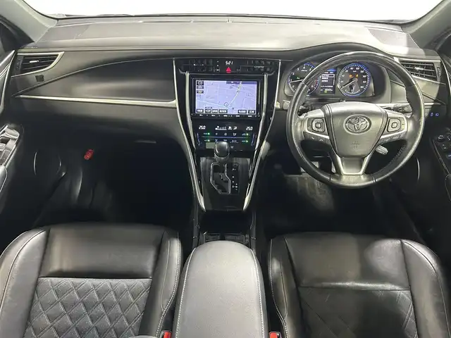 トヨタ ハリアー プレミアム 大阪府 2018(平30)年 6.9万km ホワイトパールクリスタルシャイン モデリスタエアロ　純正大型ナビＴＶ　レーダークルコン　衝突軽減　パワーシート　電動リアゲート　バックカメラ　ＥＴＣ　ドラレコ　レーンアシスト　オートハイビーム　ＬＥＤヘッドライト　クリアランスソナー