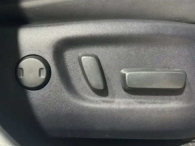 トヨタ ハリアー プレミアム 大阪府 2018(平30)年 6.9万km ホワイトパールクリスタルシャイン モデリスタエアロ　純正大型ナビＴＶ　レーダークルコン　衝突軽減　パワーシート　電動リアゲート　バックカメラ　ＥＴＣ　ドラレコ　レーンアシスト　オートハイビーム　ＬＥＤヘッドライト　クリアランスソナー