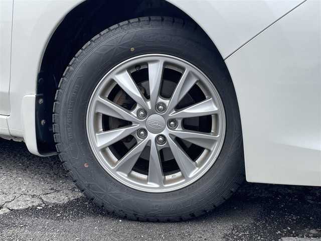 スバル インプレッサ スポーツ 1．6i－L 福島県 2013(平25)年 9.2万km サテンホワイトパール 社外ＳＤナビ/・フルセグＴＶ/・ＣＤ/・ＤＶＤ/・Ｂｌｕｅｔｏｏｔｈ/・ＵＳＢ/バックカメラ/アイドリングストップ/横滑り防止/社外ＥＴＣ/プッシュスタート/・スペアキー1本/純正フロアマット/保証書/取扱説明書