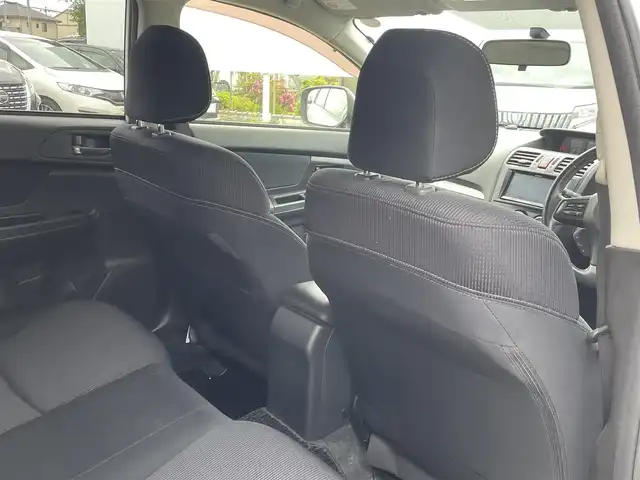 スバル インプレッサ スポーツ 1．6i－L 福島県 2013(平25)年 9.2万km サテンホワイトパール 社外ＳＤナビ/・フルセグＴＶ/・ＣＤ/・ＤＶＤ/・Ｂｌｕｅｔｏｏｔｈ/・ＵＳＢ/バックカメラ/アイドリングストップ/横滑り防止/社外ＥＴＣ/プッシュスタート/・スペアキー1本/純正フロアマット/保証書/取扱説明書