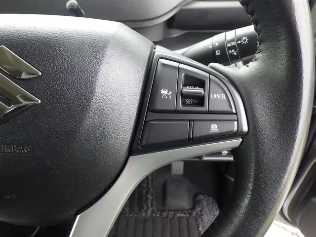 スズキ ソリオ バンディット HV MV 千葉県 2021(令3)年 2.7万km プレミアムシルバーメタリック 165/65R15/デュアルカメラブレーキサポート/ヘッドアップディスプレイ/レーダークルーズコントロール/左パワースライドドア/右イージークローザードア/純正SDナビ/地デジTV/【DVD/CD再生機能　Bluetooth接続】/ドライブレコーダー/前席シートヒーター/革巻きステアリング/ステアリングスイッチ/LEDヘッドライト/フォグライト/ウインカーミラー/リアコーナーセンサー/純正15インチアルミホイル/サイド/カーテンエアバッグ/携帯リモコン