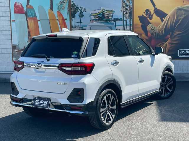 ダイハツ ロッキー G 宮崎県 2019(令1)年 4.6万km シャイニングホワイトパール デジタルインナーミラー　/純正エアロ　/シートヒーター　/衝突被害軽減ブレーキ　/横滑り防止　/アダプティブクルーズコントロール　/純正SDナビ　/バックカメラ　/ETC　/フルセグ　/フォグランプ/DVD/Bluetooth純正　