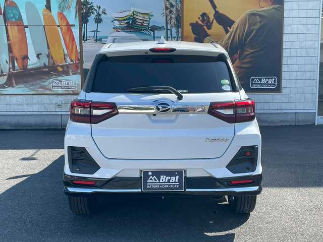 ダイハツ ロッキー G 宮崎県 2019(令1)年 4.6万km シャイニングホワイトパール デジタルインナーミラー　/純正エアロ　/シートヒーター　/衝突被害軽減ブレーキ　/横滑り防止　/アダプティブクルーズコントロール　/純正SDナビ　/バックカメラ　/ETC　/フルセグ　/フォグランプ/DVD/Bluetooth純正　