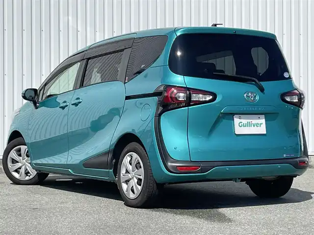 トヨタ シエンタ G 福岡県 2020(令2)年 4.9万km ラディアントグリーンM ECLIPCEナビ（AVN-D10W）/CD/DVD/フルセグTV/BT/SD /バックカメラ /両側パワースライドドア /PCS /LDA /スマートキー/プッシュスタート /クリアランスソナー /スマートストップ/LEDヘッドライト/オートハイビーム