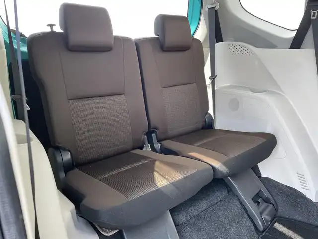 トヨタ シエンタ G 福岡県 2020(令2)年 4.9万km ラディアントグリーンM ECLIPCEナビ（AVN-D10W）/CD/DVD/フルセグTV/BT/SD /バックカメラ /両側パワースライドドア /PCS /LDA /スマートキー/プッシュスタート /クリアランスソナー /スマートストップ/LEDヘッドライト/オートハイビーム