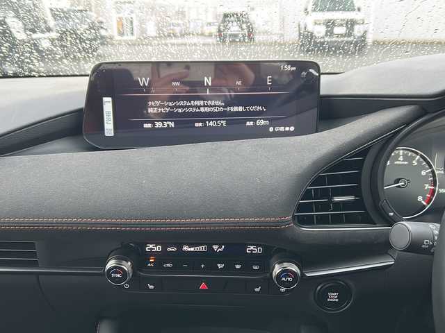 マツダ マツダ３ファストバック 15S レトロスポーツED 秋田県 2024(令6)年 0.6万km プラチナクォーツメタリック 純正ディスプレイオーディオ/純正BT、TV/純正18インチAW/バックカメラ/全方位カメラ/前後ドライブレコーダー/スペアキー/ETC/運助シートヒーター/パワーシート