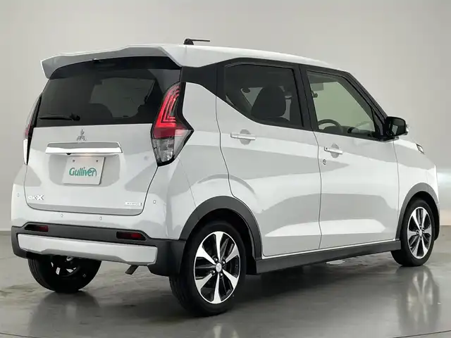 三菱 ｅＫクロス G プラスエディション 愛知県 2022(令4)年 2.1万km シルキーホワイト 純正９型ナビ　フルセグＴＶ　ＢＴ　全方位カメラ　マイパイロット　シートヒーター　ｅアシスト　衝突軽減装置　追従クルコン　ＥＴＣ　ドラレコ　ＬＥＤオートライト　コーナーセンサー　先進快適ＰＫＧ　禁煙車