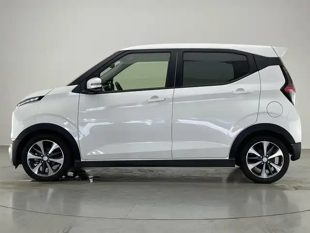 三菱 ｅＫクロス G プラスエディション 愛知県 2022(令4)年 2.1万km シルキーホワイト 純正９型ナビ　フルセグＴＶ　ＢＴ　全方位カメラ　マイパイロット　シートヒーター　ｅアシスト　衝突軽減装置　追従クルコン　ＥＴＣ　ドラレコ　ＬＥＤオートライト　コーナーセンサー　先進快適ＰＫＧ　禁煙車
