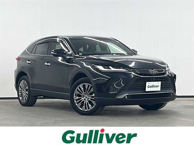 トヨタ ハリアー Z レザーパッケージ 長崎県 2021(令3)年 5.1万km プレシャスブラックパール ワンオーナー/純正メーカーオプションナビ（JLB)/・Bluetooth/・フルセグ/・ETC2.0/全方位モニタ/JLBプレミアムサウンドシステム/ヘッドアップディスプレイ/電動格納シート（メモリ付き）/前席パワーシート/前席エアシート/前席シートヒーター/全席レザーシート/ドラレコ機能付きデジタルインナーミラー/ステアリングヒーター/パワーバックドア/Toyota Safety Sense/・プリクラッシュセーフティ/・レーントレーシングアシスト/・アダプティブハイビームシステム/・ロードサインアシスト/・レーダークルーズコントロール/・先行車発進告知機能/横滑り防止機能/イモビライザーシステム/純正フロアマット/純正19インチアルミホイール/純正LEDヘッドライト/クリアランスソナー/フォグランプ/純正バイザー/プッシュエンジンスタート/スマートキー×２/取扱説明書/新車時保証書