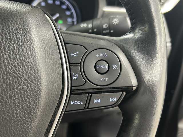 トヨタ ハリアー Z レザーパッケージ 長崎県 2021(令3)年 5.1万km プレシャスブラックパール ワンオーナー/純正メーカーオプションナビ（JLB)/・Bluetooth/・フルセグ/・ETC2.0/全方位モニタ/JLBプレミアムサウンドシステム/ヘッドアップディスプレイ/電動格納シート（メモリ付き）/前席パワーシート/前席エアシート/前席シートヒーター/全席レザーシート/ドラレコ機能付きデジタルインナーミラー/ステアリングヒーター/パワーバックドア/Toyota Safety Sense/・プリクラッシュセーフティ/・レーントレーシングアシスト/・アダプティブハイビームシステム/・ロードサインアシスト/・レーダークルーズコントロール/・先行車発進告知機能/横滑り防止機能/イモビライザーシステム/純正フロアマット/純正19インチアルミホイール/純正LEDヘッドライト/クリアランスソナー/フォグランプ/純正バイザー/プッシュエンジンスタート/スマートキー×２/取扱説明書/新車時保証書