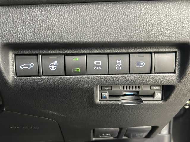 トヨタ ハリアー Z レザーパッケージ 長崎県 2021(令3)年 5.1万km プレシャスブラックパール ワンオーナー/純正メーカーオプションナビ（JLB)/・Bluetooth/・フルセグ/・ETC2.0/全方位モニタ/JLBプレミアムサウンドシステム/ヘッドアップディスプレイ/電動格納シート（メモリ付き）/前席パワーシート/前席エアシート/前席シートヒーター/全席レザーシート/ドラレコ機能付きデジタルインナーミラー/ステアリングヒーター/パワーバックドア/Toyota Safety Sense/・プリクラッシュセーフティ/・レーントレーシングアシスト/・アダプティブハイビームシステム/・ロードサインアシスト/・レーダークルーズコントロール/・先行車発進告知機能/横滑り防止機能/イモビライザーシステム/純正フロアマット/純正19インチアルミホイール/純正LEDヘッドライト/クリアランスソナー/フォグランプ/純正バイザー/プッシュエンジンスタート/スマートキー×２/取扱説明書/新車時保証書