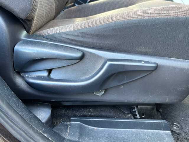 トヨタ シエンタ ハイブリッド G 宮城県 2017(平29)年 14.9万km ヴィンテージブラウンパールクリスタルシャイン 登録時走行距離 149798km/社外ナビ/フルセグTV/Bluetooth/CD/DVD/フリップダウンモニター/両側パワースライド/クルーズコントロール/オートライト/レーンキープ/横滑り防止装置/バックカメラ/プッシュスタート/スマートキー/ステアリングリモコン/ETC/純正フロアマット/ドアバイザー/LEDライト/純正アルミホイール