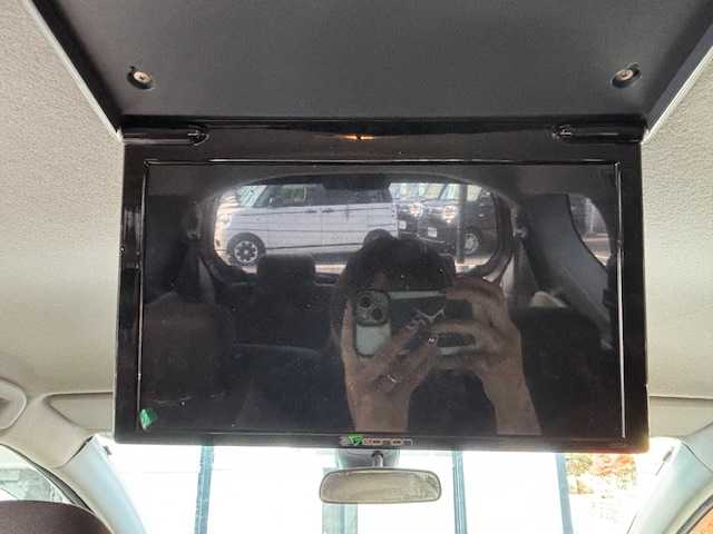 トヨタ シエンタ ハイブリッド G 宮城県 2017(平29)年 14.9万km ヴィンテージブラウンパールクリスタルシャイン 登録時走行距離 149798km/社外ナビ/フルセグTV/Bluetooth/CD/DVD/フリップダウンモニター/両側パワースライド/クルーズコントロール/オートライト/レーンキープ/横滑り防止装置/バックカメラ/プッシュスタート/スマートキー/ステアリングリモコン/ETC/純正フロアマット/ドアバイザー/LEDライト/純正アルミホイール