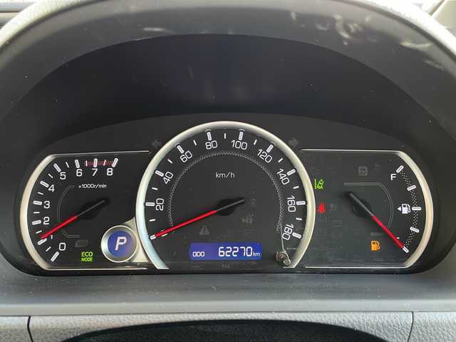 トヨタ ヴォクシー ZS 煌 青森県 2016(平28)年 10万km ブラック ・4WD/・寒冷地仕様/・ＡＬＰＩＮＥ10型ナビ/・ＡＬＰＩＮＥ12.8型フリップダウンモニター/・バックカメラ/フロントカメラ/・フルセグ/Bluetooth/・両側パワースライドドア/・衝突軽減ブレーキ/・レーンキープアシスト/・ワイパーデアイサ/・社外エンジンスターター/・社外ドライブレコーダー/・社外ETC/・プッシュスタート/・スマートキー/・ローダウン/・規格外純正AW/・オートマチックハイビーム/・保証書・取説あり