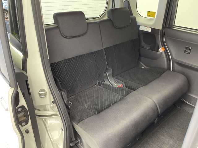 ダイハツ タント カスタム X SA Ⅲ 大分県 2017(平29)年 6.6万km パールホワイトⅢ /ワンオーナー//純正ナビ(NMZK-W88D)//バックカメラ//ワンセグTV・Bluetooth・CD・DVD・AM・FM//ETC//前方ドライブレコーダー//パワースライドドア//LEDヘッドライト//オートライト//衝突被害軽減ブレーキ//オートハイビーム//アイドリングストップ//横滑り防止//リヤセンサー//ファブリックシート//運転席シートヒーター//純正フロアマット//オートエアコン//リヤサンシェード//プッシュスタート//スマートキー//スペアキー1本//新車保証書・取扱説明書//