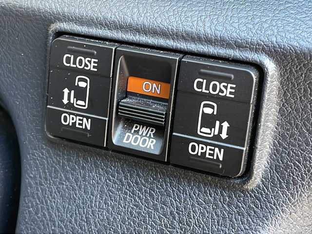 トヨタ シエンタ ハイブリッド G セーフティエディション 長野県 2021(令3)年 5.9万km シルバーM 純正メモリナビフルセグTV/パノラミックビューモニター/ETC/スマートキー/両側パワースライドドア/トヨタセーフティセンス/シートヒーター/ステアリングヒーター/ＬＥＤヘッドライト/ドライブレコーダー/社外15インチアルミ