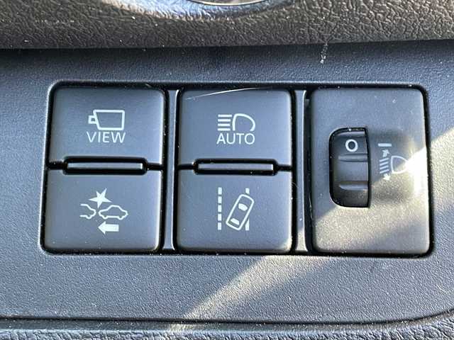 トヨタ シエンタ ハイブリッド G セーフティエディション 長野県 2021(令3)年 5.9万km シルバーM 純正メモリナビフルセグTV/パノラミックビューモニター/ETC/スマートキー/両側パワースライドドア/トヨタセーフティセンス/シートヒーター/ステアリングヒーター/ＬＥＤヘッドライト/ドライブレコーダー/社外15インチアルミ