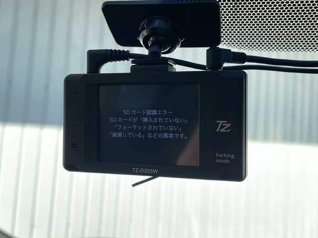 トヨタ シエンタ ハイブリッド G セーフティエディション 長野県 2021(令3)年 5.9万km シルバーM 純正メモリナビフルセグTV/パノラミックビューモニター/ETC/スマートキー/両側パワースライドドア/トヨタセーフティセンス/シートヒーター/ステアリングヒーター/ＬＥＤヘッドライト/ドライブレコーダー/社外15インチアルミ