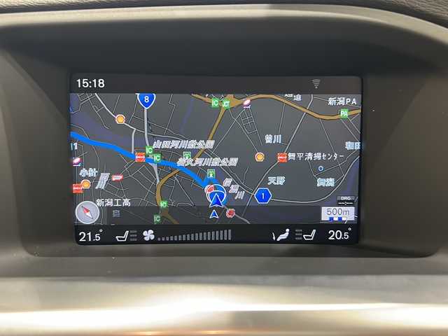 ボルボ Ｖ６０ D4 SE 新潟県 2017(平29)年 8.4万km ルミナスサンドメタリック 純正マルチナビ（TV/DVD/BT)/バックカメラ/アダプティブクルーズコントロール/レーンキーピングエイド/シティーセーフティ/ドライバーアラート/アクティブベンディングランプ/リアセンサー/ブラインドスポットモニター/前席パワーシート/シートヒーター/キセノンヘッドライト/純正アルミ/スタッドレスタイヤ付き/ETC