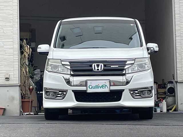 ホンダ ステップワゴン スパーダ Z クールスピリット 大分県 2014(平26)年 9.1万km ホワイトオーキッドパール 両側パワースライドドア /レザー調シートカバー/社外ナビ/フルセグTV/Bluetooth/DVD/純正ビルトインETC/純正17インチアルミホイール/社外フロアマット/純正フリップダウンモニター/オートライト