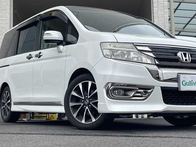 ホンダ ステップワゴン スパーダ Z クールスピリット 大分県 2014(平26)年 9.1万km ホワイトオーキッドパール 両側パワースライドドア /レザー調シートカバー/社外ナビ/フルセグTV/Bluetooth/DVD/純正ビルトインETC/純正17インチアルミホイール/社外フロアマット/純正フリップダウンモニター/オートライト
